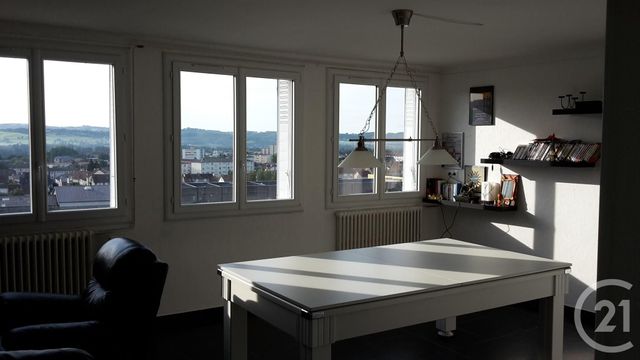 Appartement F3 à vendre - 3 pièces - 70.0 m2 - AURILLAC - 15 - AUVERGNE - Century 21 Pradel Immobilier Appartement F3 à vendre - 3 pièces - 70.0 m2 - AURILLAC - 15 - AUVERGNE - Century 21 Pradel Immobilier