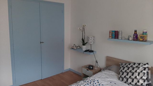 Appartement F3 à vendre - 3 pièces - 70.0 m2 - AURILLAC - 15 - AUVERGNE - Century 21 Pradel Immobilier Appartement F3 à vendre - 3 pièces - 70.0 m2 - AURILLAC - 15 - AUVERGNE - Century 21 Pradel Immobilier