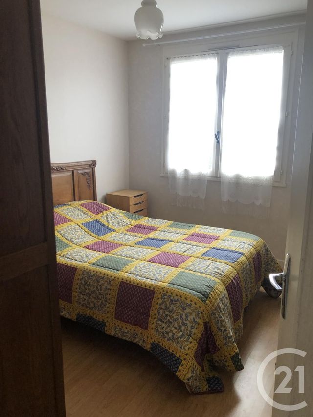 appartement à vendre - 4 pièces - 74.0 m2 - AURILLAC - 15 - AUVERGNE - Century 21 Pradel Immobilier appartement à vendre - 4 pièces - 74.0 m2 - AURILLAC - 15 - AUVERGNE - Century 21 Pradel Immobilier