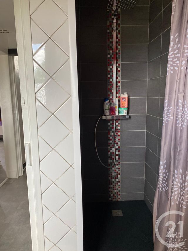 maison à vendre - 7 pièces - 129.0 m2 - AURILLAC - 15 - AUVERGNE - Century 21 Pradel Immobilier maison à vendre - 7 pièces - 129.0 m2 - AURILLAC - 15 - AUVERGNE - Century 21 Pradel Immobilier