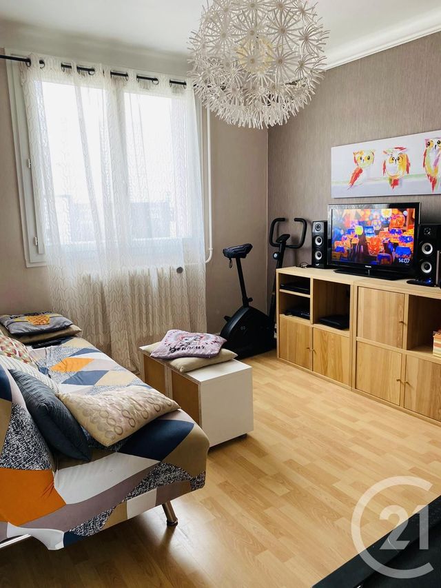 maison à vendre - 7 pièces - 129.0 m2 - AURILLAC - 15 - AUVERGNE - Century 21 Pradel Immobilier maison à vendre - 7 pièces - 129.0 m2 - AURILLAC - 15 - AUVERGNE - Century 21 Pradel Immobilier