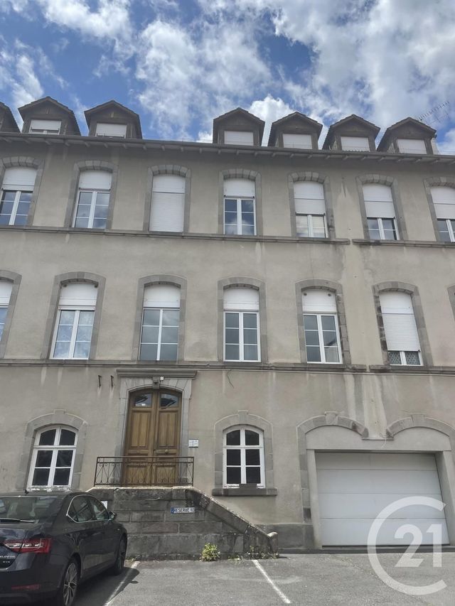 Afficher la photo en grand Appartement F6 à vendre - 6 pièces - 114.0 m2 - AURILLAC - 15 - AUVERGNE - Century 21 Pradel Immobilier