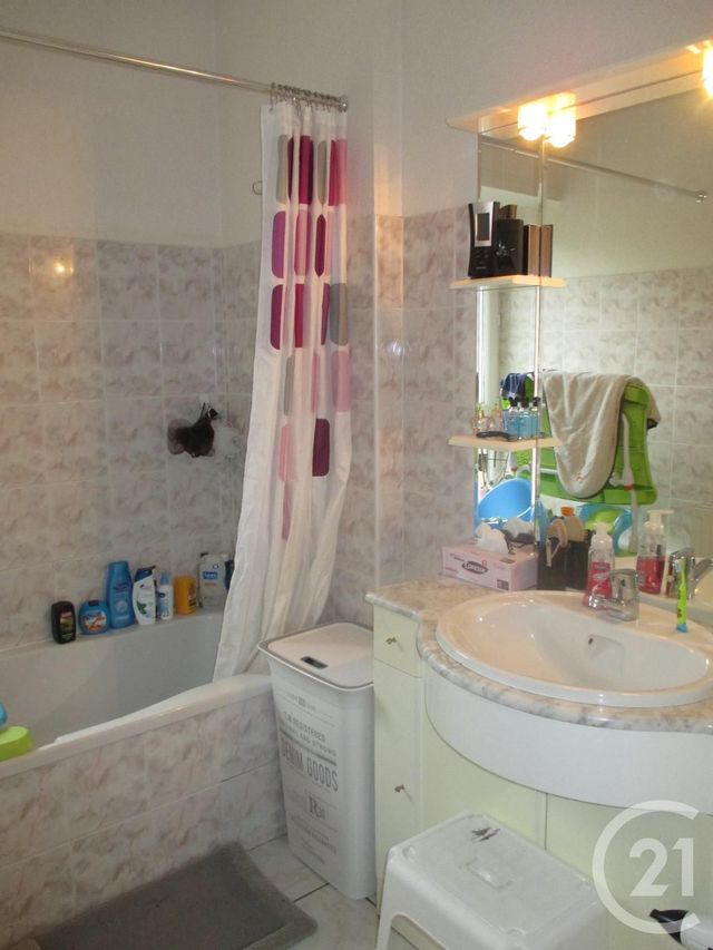 Afficher la photo en grand maison à louer - 6 pièces - 121.35 m2 - AURILLAC - 15 - AUVERGNE - Century 21 Pradel Immobilier