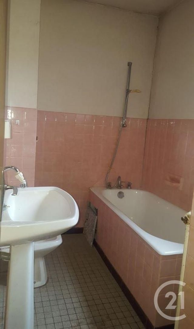 Afficher la photo en grand maison à vendre - 5 pièces - 90.0 m2 - LEUCAMP - 15 - AUVERGNE - Century 21 Pradel Immobilier
