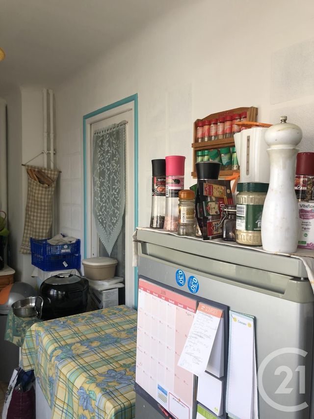 Afficher la photo en grand appartement à vendre - 4 pièces - 76.68 m2 - AURILLAC - 15 - AUVERGNE - Century 21 Pradel Immobilier