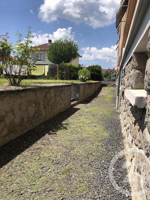 Afficher la photo en grand appartement à vendre - 4 pièces - 76.68 m2 - AURILLAC - 15 - AUVERGNE - Century 21 Pradel Immobilier