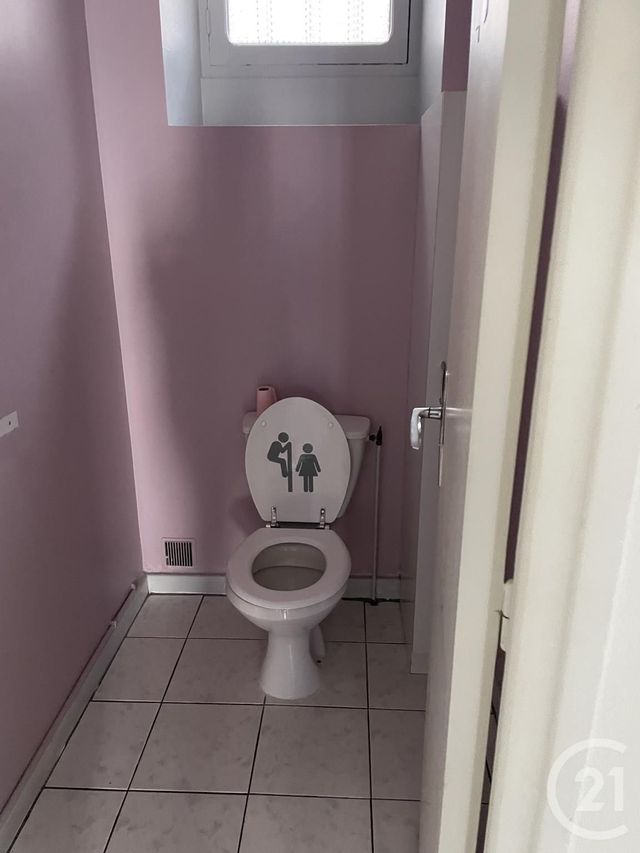 Afficher la photo en grand Appartement F3 à vendre - 3 pièces - 55.0 m2 - ARPAJON SUR CERE - 15 - AUVERGNE - Century 21 Pradel Immobilier