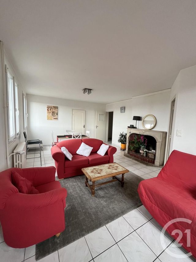 appartement à vendre - 3 pièces - 63.0 m2 - AURILLAC - 15 - AUVERGNE - Century 21 Pradel Immobilier