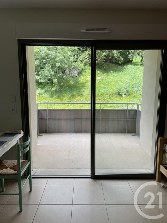 Appartement F2 à vendre - 2 pièces - 44.0 m2 - AURILLAC - 15 - AUVERGNE - Century 21 Pradel Immobilier