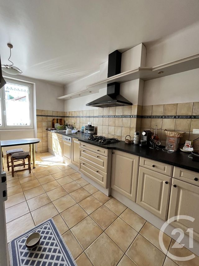 maison à vendre - 7 pièces - 230.0 m2 - AURILLAC - 15 - AUVERGNE - Century 21 Pradel Immobilier