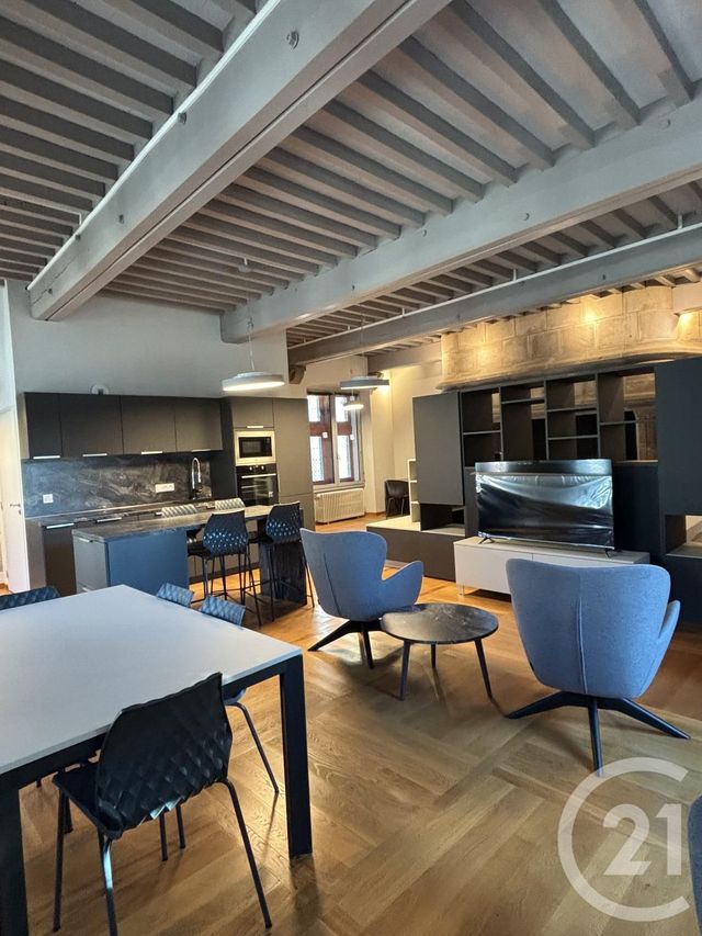 Appartement Studio à louer - 1 pièce - 76.0 m2 - AURILLAC - 15 - AUVERGNE - Century 21 Pradel Immobilier