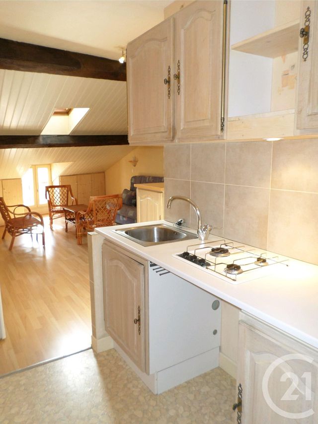 Appartement F2 à louer - 2 pièces - 26.76 m2 - AURILLAC - 15 - AUVERGNE - Century 21 Pradel Immobilier