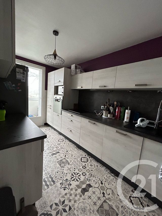 Appartement F3 à vendre - 3 pièces - 55.0 m2 - AURILLAC - 15 - AUVERGNE - Century 21 Pradel Immobilier
