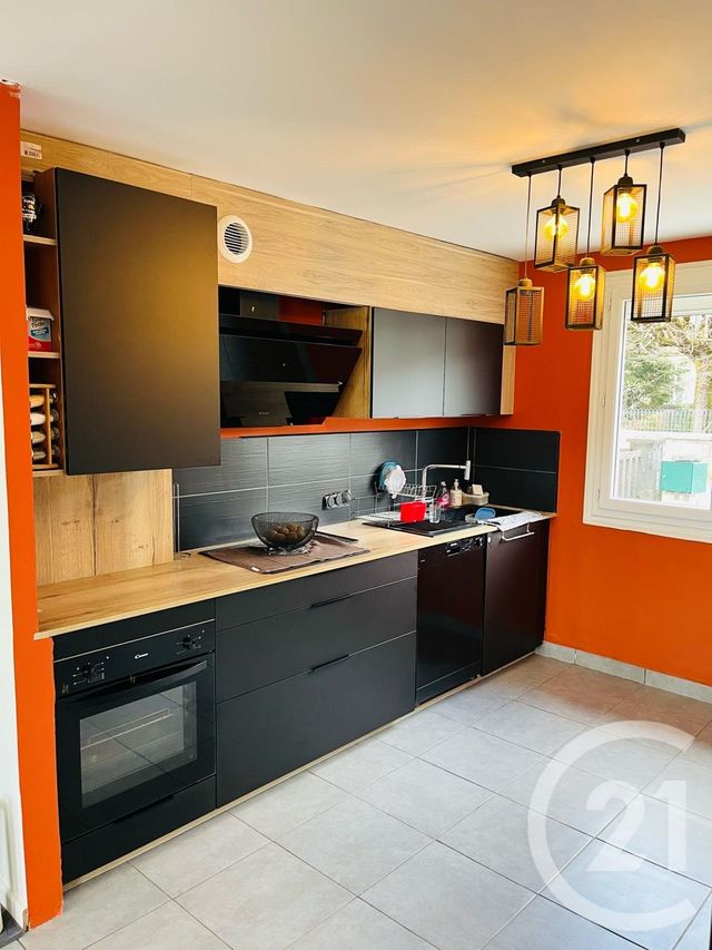 maison à vendre - 4 pièces - 100.0 m2 - ARPAJON SUR CERE - 15 - AUVERGNE - Century 21 Pradel Immobilier