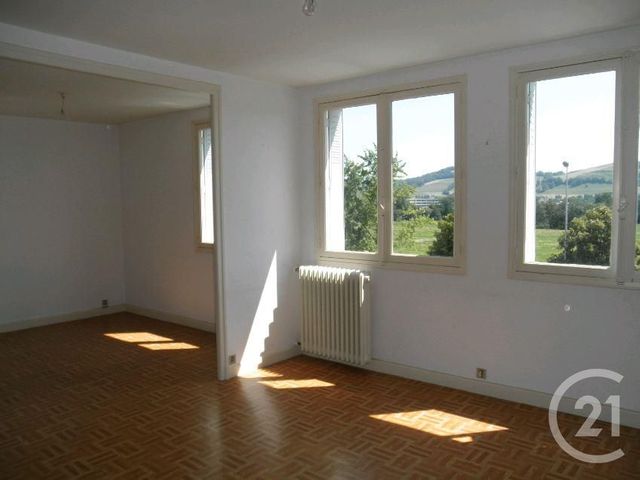 Appartement F3 à louer - 4 pièces - 71.0 m2 - AURILLAC - 15 - AUVERGNE - Century 21 Pradel Immobilier