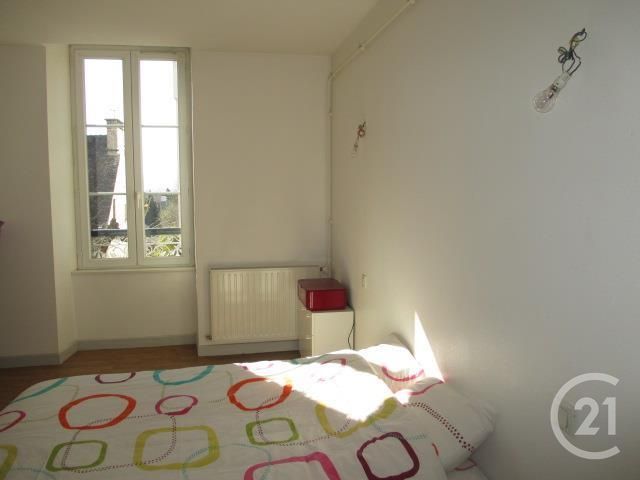 Appartement F2 à louer - 2 pièces - 43.0 m2 - AURILLAC - 15 - AUVERGNE - Century 21 Pradel Immobilier