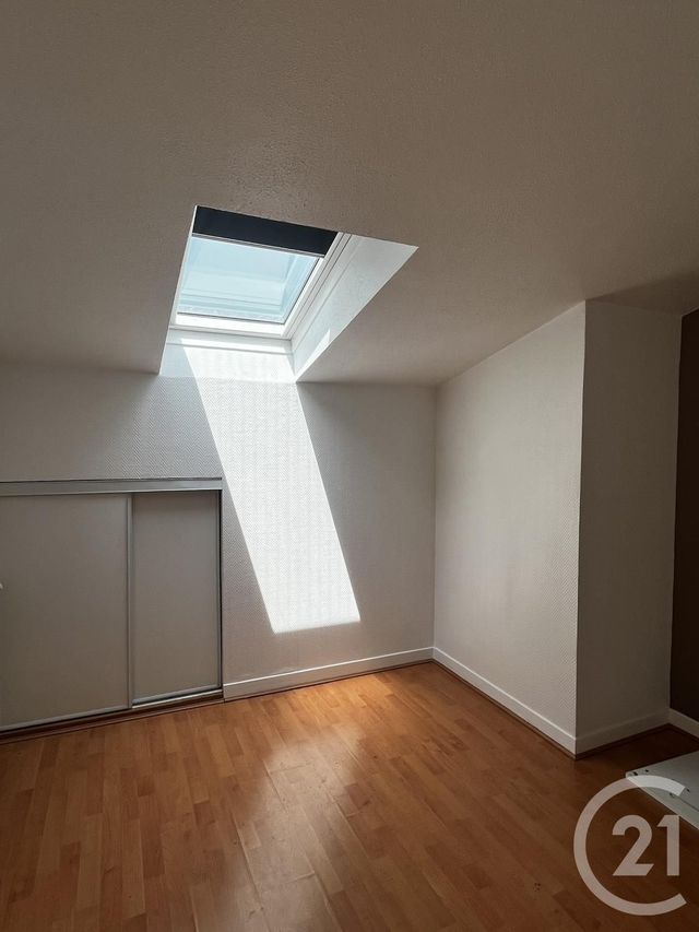 Appartement Duplex à vendre - 3 pièces - 60.0 m2 - AURILLAC - 15 - AUVERGNE - Century 21 Pradel Immobilier