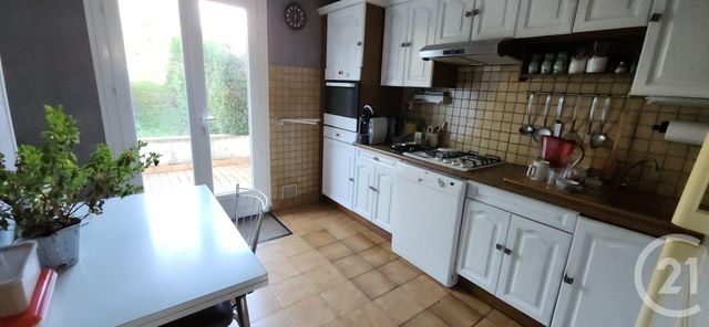 Afficher la photo en grand maison à vendre - 4 pièces - 90.0 m2 - AURILLAC - 15 - AUVERGNE - Century 21 Pradel Immobilier