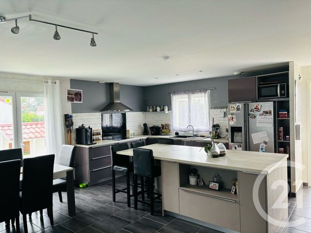 maison - ST PAUL DES LANDES - 15