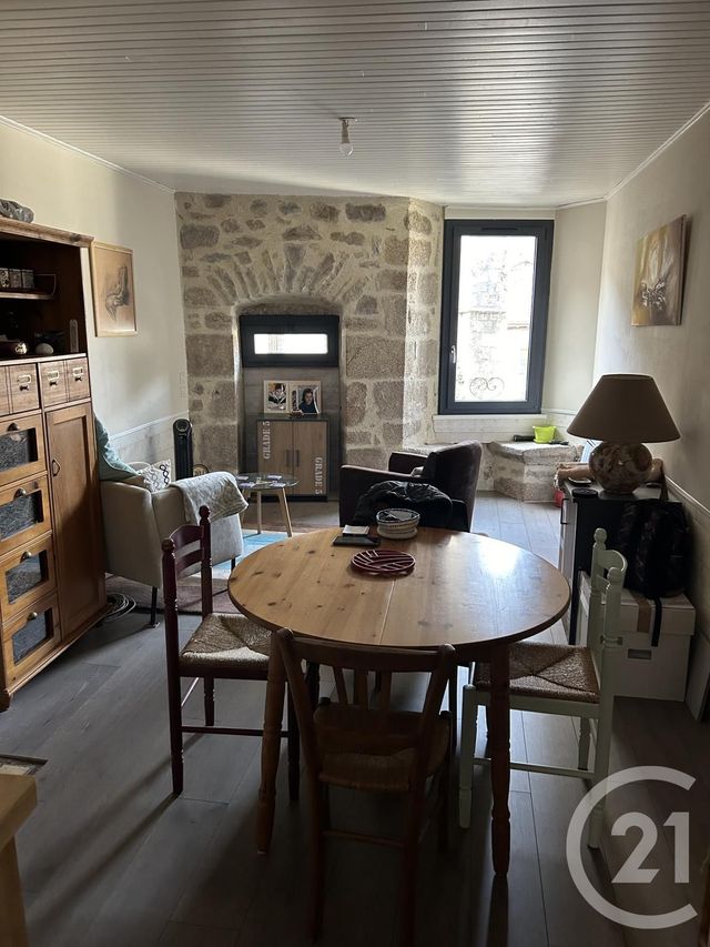 maison à vendre - 4 pièces - 77.0 m2 - LAROQUEBROU - 15 - AUVERGNE - Century 21 Pradel Immobilier