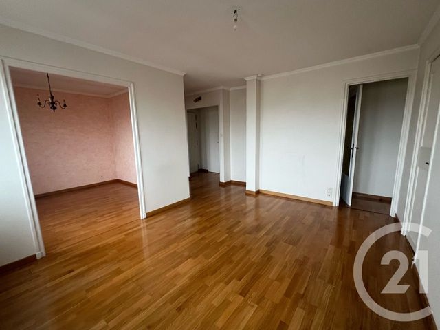 Appartement F4 à vendre - 5 pièces - 67.46 m2 - AURILLAC - 15 - AUVERGNE - Century 21 Pradel Immobilier