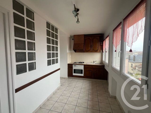 Appartement F4 à vendre - 5 pièces - 67.46 m2 - AURILLAC - 15 - AUVERGNE - Century 21 Pradel Immobilier