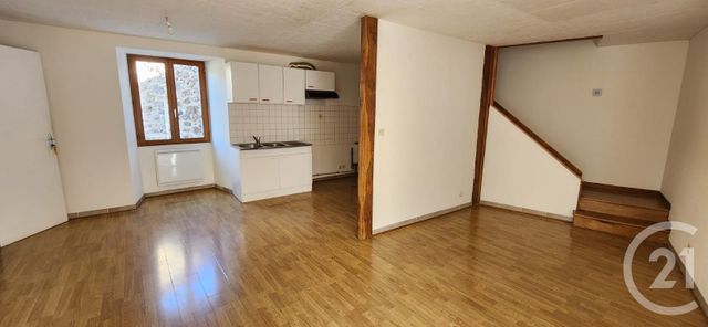 Appartement T3 à louer VIC SUR CERE