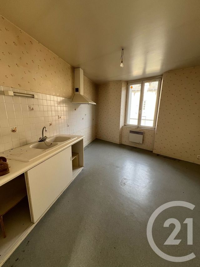 Afficher la photo en grand maison à vendre - 7 pièces - 110.0 m2 - POLMINHAC - 15 - AUVERGNE - Century 21 Pradel Immobilier