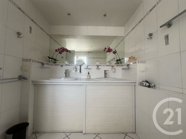 maison à vendre - 7 pièces - 180.0 m2 - AURILLAC - 15 - AUVERGNE - Century 21 Pradel Immobilier