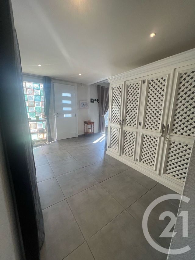 maison à vendre - 7 pièces - 180.0 m2 - AURILLAC - 15 - AUVERGNE - Century 21 Pradel Immobilier