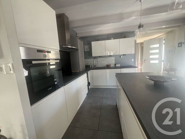 maison à vendre - 7 pièces - 180.0 m2 - AURILLAC - 15 - AUVERGNE - Century 21 Pradel Immobilier