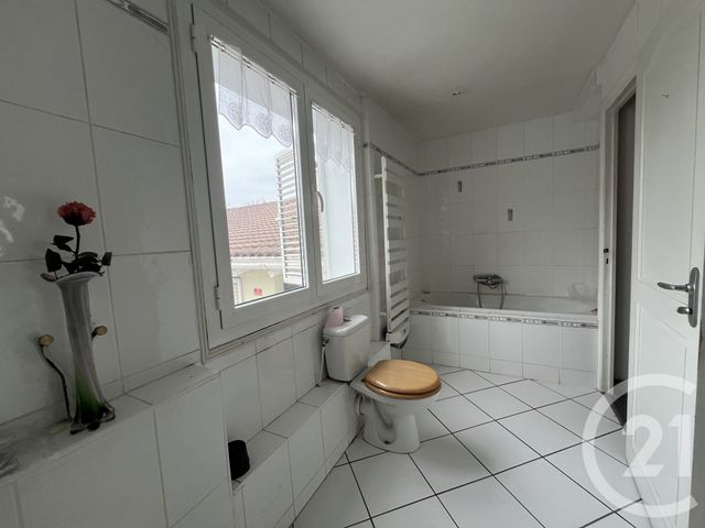 Afficher la photo en grand maison à vendre - 7 pièces - 180.0 m2 - AURILLAC - 15 - AUVERGNE - Century 21 Pradel Immobilier