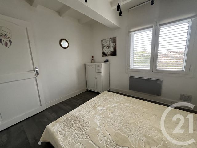 Afficher la photo en grand maison à vendre - 7 pièces - 180.0 m2 - AURILLAC - 15 - AUVERGNE - Century 21 Pradel Immobilier