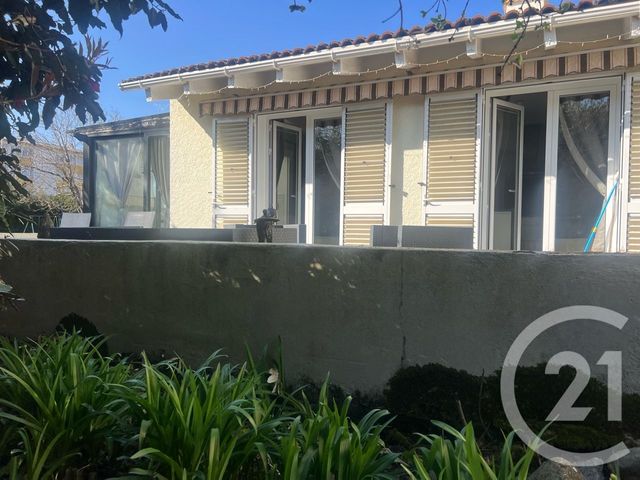 maison à vendre - 7 pièces - 180.0 m2 - AURILLAC - 15 - AUVERGNE - Century 21 Pradel Immobilier