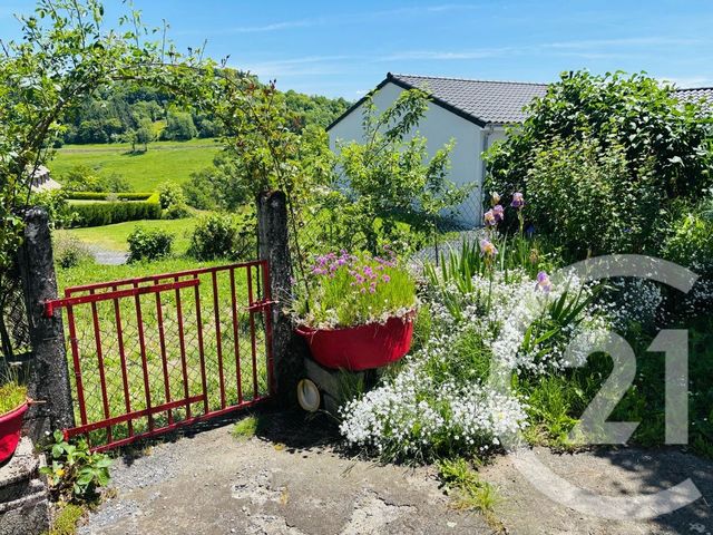 maison à vendre - 5 pièces - 94.0 m2 - CARLAT - 15 - AUVERGNE - Century 21 Pradel Immobilier