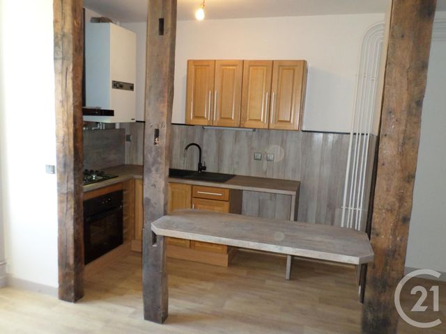 Appartement T3 à louer - 3 pièces - 71.0 m2 - AURILLAC - 15 - AUVERGNE - Century 21 Pradel Immobilier