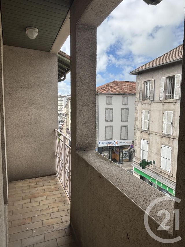 Afficher la photo en grand Appartement T3 à louer - 3 pièces - 82.0 m2 - AURILLAC - 15 - AUVERGNE - Century 21 Pradel Immobilier