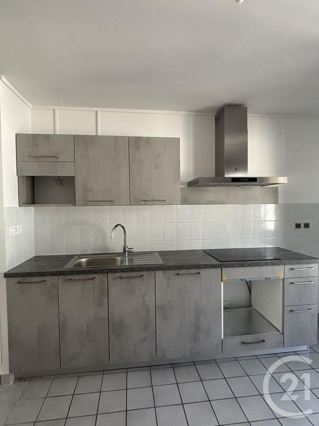 Appartement T3 à louer AURILLAC