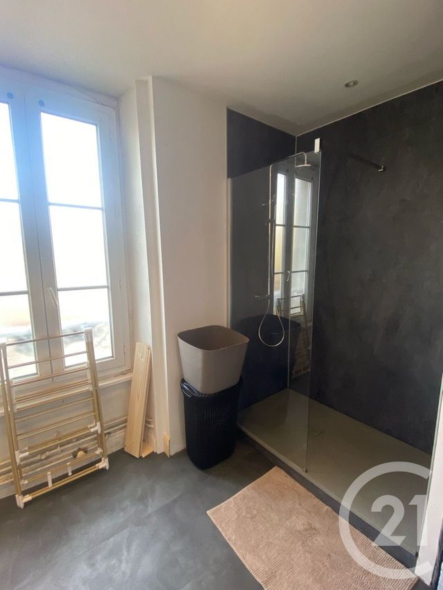 Appartement F8 à vendre - 8 pièces - 132.0 m2 - AURILLAC - 15 - AUVERGNE - Century 21 Pradel Immobilier