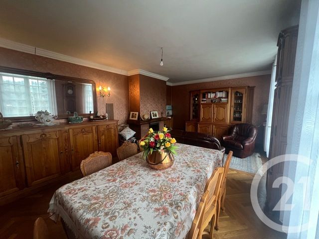 maison à vendre - 8 pièces - 126.98 m2 - ARPAJON SUR CERE - 15 - AUVERGNE - Century 21 Pradel Immobilier