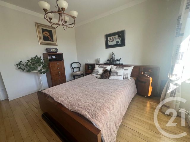 maison à vendre - 7 pièces - 194.0 m2 - AURILLAC - 15 - AUVERGNE - Century 21 Pradel Immobilier