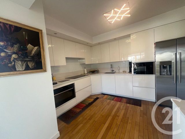 maison à vendre - 7 pièces - 194.0 m2 - AURILLAC - 15 - AUVERGNE - Century 21 Pradel Immobilier