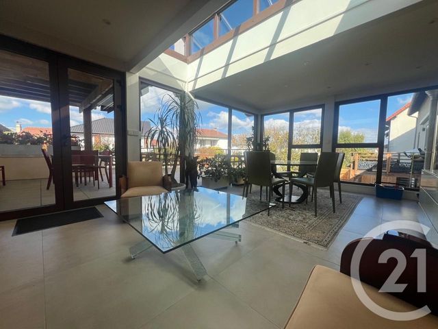 maison à vendre - 7 pièces - 194.0 m2 - AURILLAC - 15 - AUVERGNE - Century 21 Pradel Immobilier