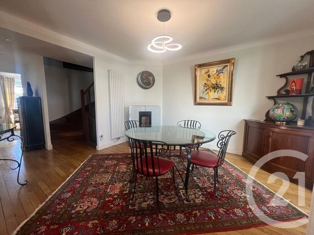 maison à vendre - 7 pièces - 194.0 m2 - AURILLAC - 15 - AUVERGNE - Century 21 Pradel Immobilier