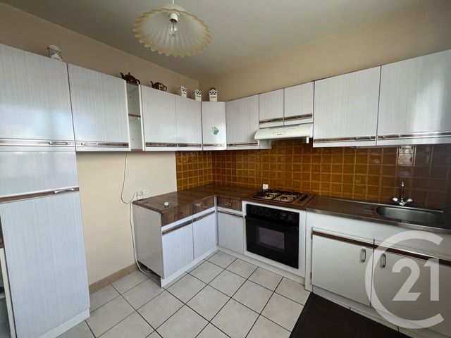 Afficher la photo en grand maison à vendre - 8 pièces - 123.0 m2 - NAUCELLES - 15 - AUVERGNE - Century 21 Pradel Immobilier