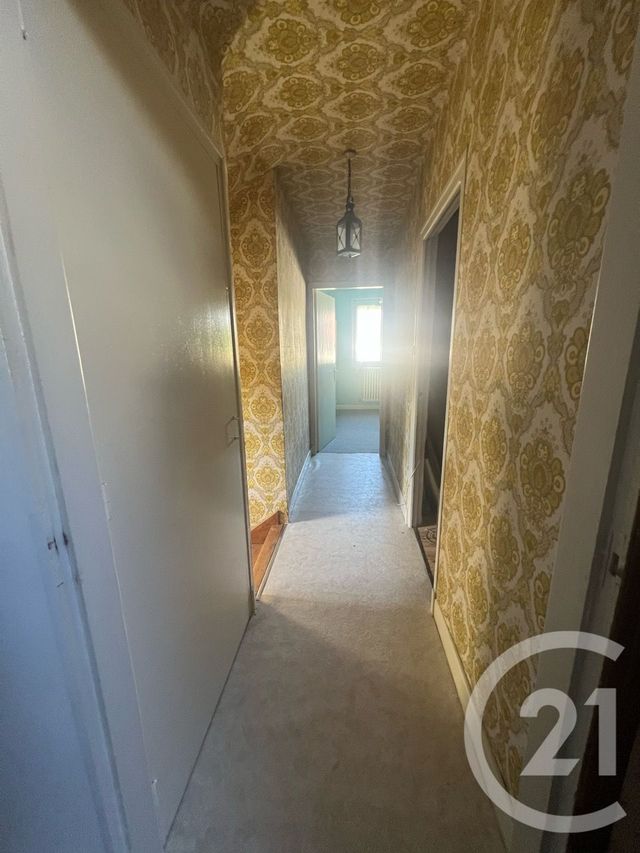 Afficher la photo en grand maison à vendre - 8 pièces - 123.0 m2 - NAUCELLES - 15 - AUVERGNE - Century 21 Pradel Immobilier