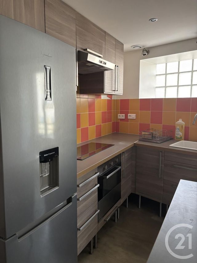 Appartement T2 à louer - 3 pièces - 70.0 m2 - AURILLAC - 15 - AUVERGNE - Century 21 Pradel Immobilier