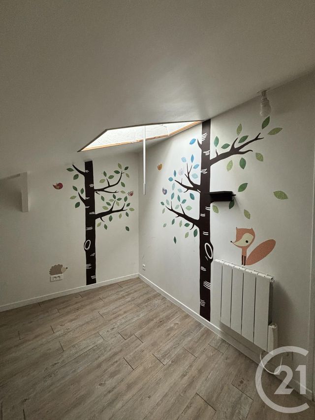 Appartement T2 à louer - 3 pièces - 70.0 m2 - AURILLAC - 15 - AUVERGNE - Century 21 Pradel Immobilier