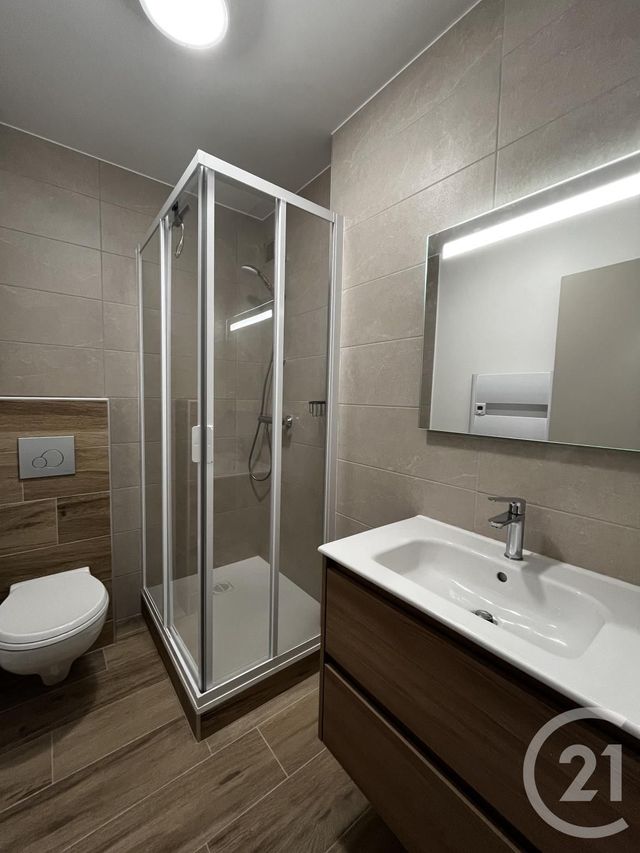 Appartement Studio à louer - 1 pièce - 18.44 m2 - ARPAJON SUR CERE - 15 - AUVERGNE - Century 21 Pradel Immobilier