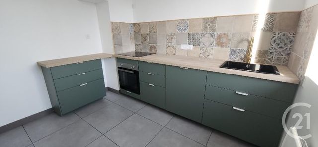 maison à vendre - 6 pièces - 100.0 m2 - ST PAUL DES LANDES - 15 - AUVERGNE - Century 21 Pradel Immobilier